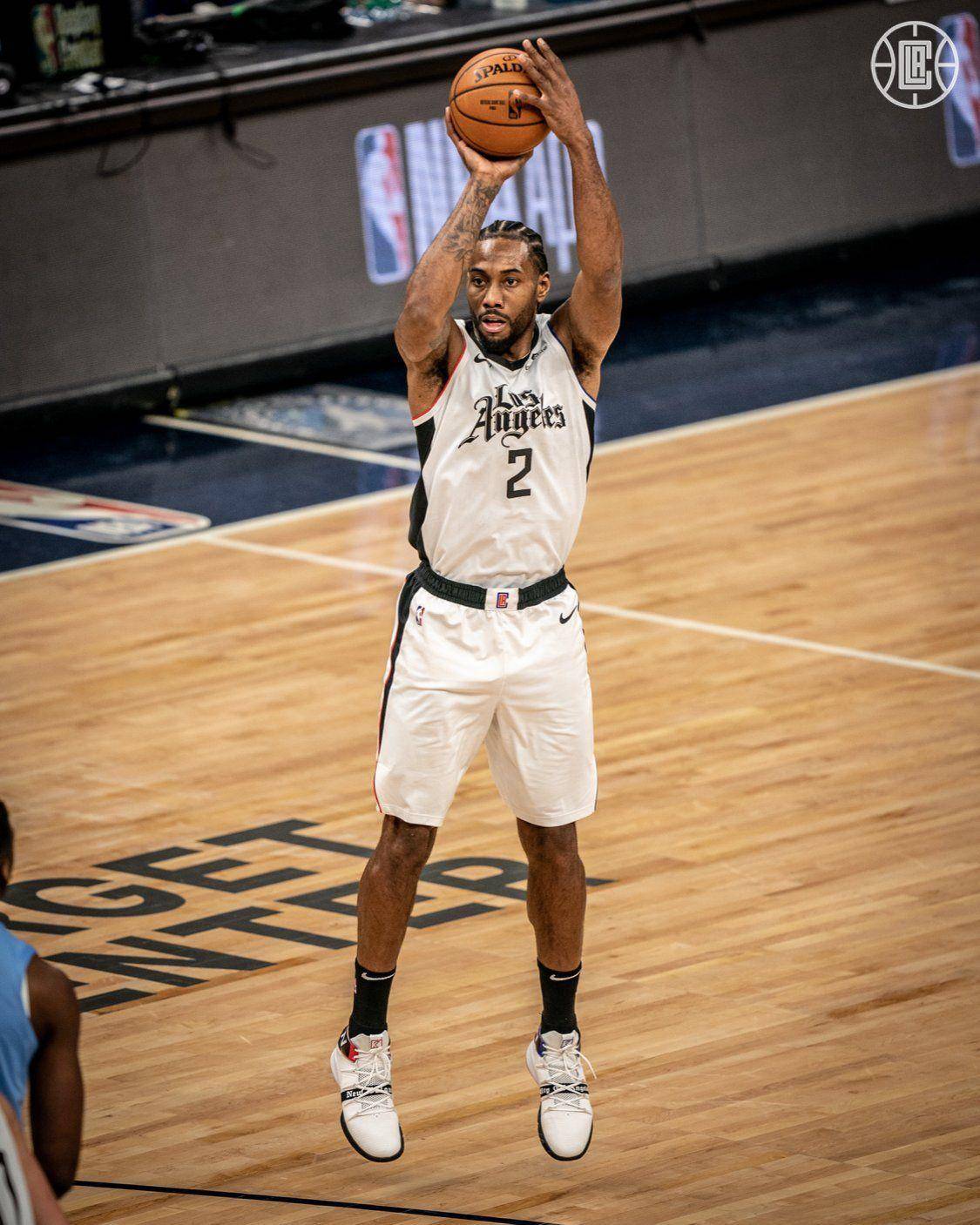 洛杉矶快船NBA击败波特兰开拓者莱昂纳德稳定输出的简单介绍 洛杉矶快船NBA击败波特兰开拓者莱昂纳德稳定输出的简单介绍